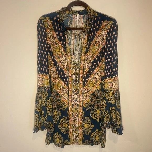Free People Tops - Free People Blue Gold Paisley Print Bell Sleeve Tunic Top Women's Small